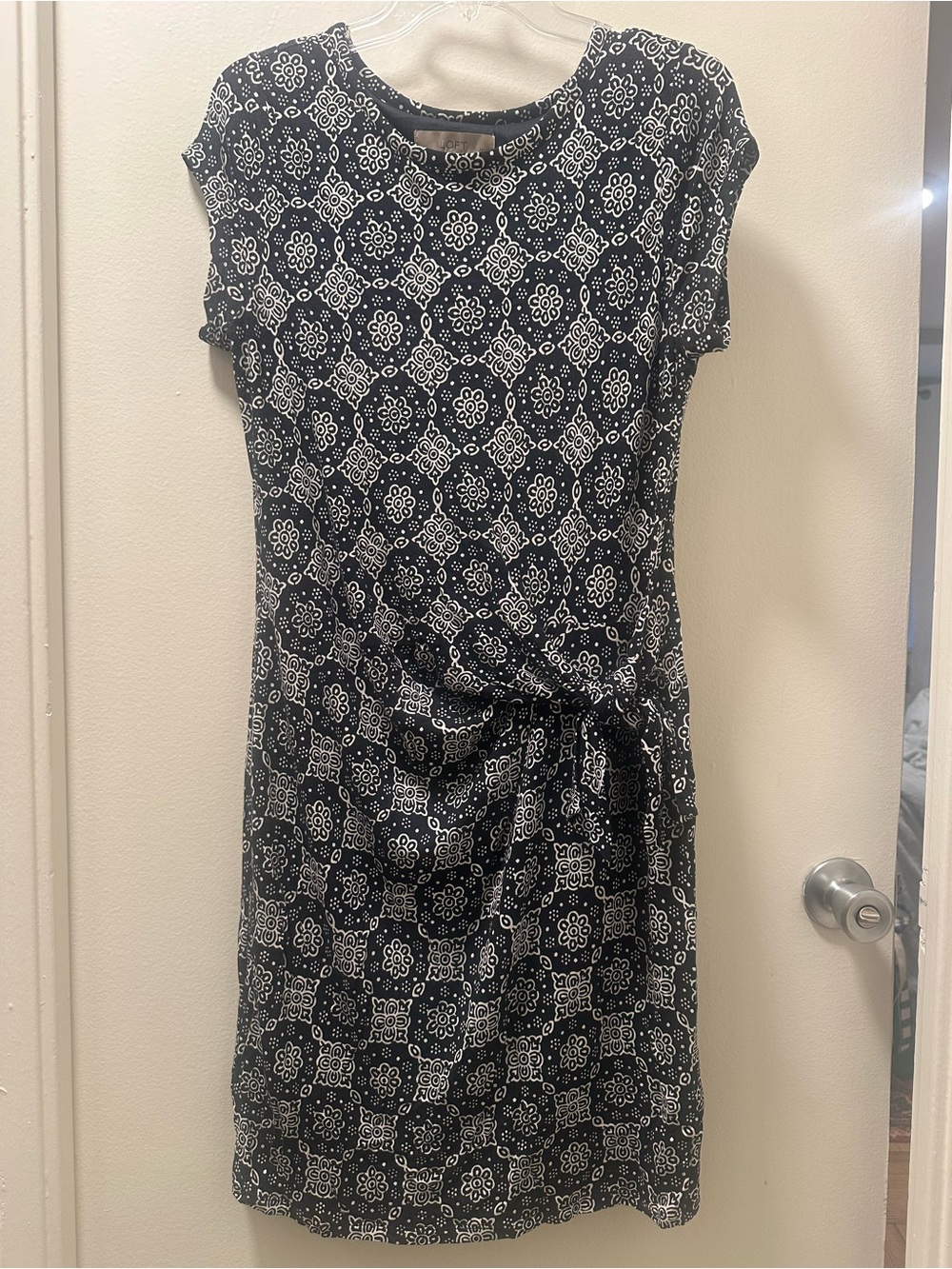 LOFT Navy and White Printed Stretchy Tie-Waist Dress